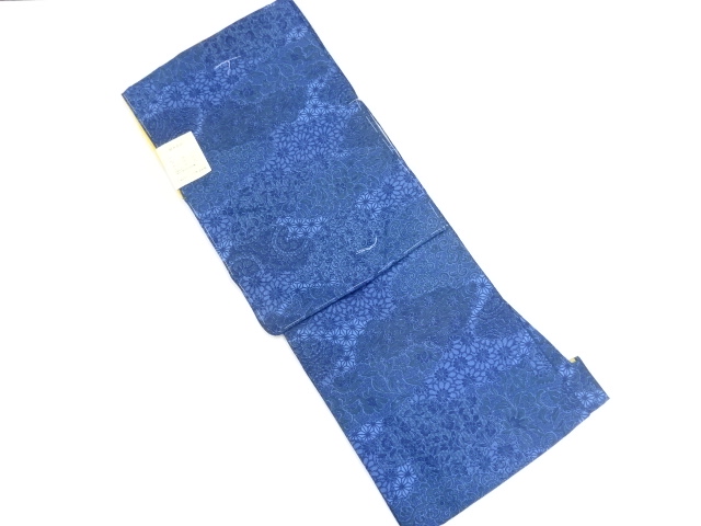 未使用品　雲取りに花唐草模様小紋着物